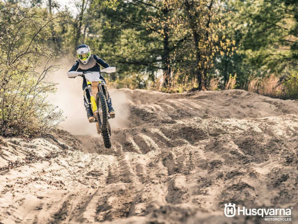Мотоцикл кроссовый / эндуро Husqvarna (Хускварна) FC 450 (2022) | Мототека